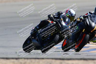 media/Mar-12-2022-SoCal Trackdays (Sat) [[152081554b]]/Turn 10 (130pm)/